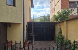 Casa de vanzare, 395 mp, zona Cotu Mic