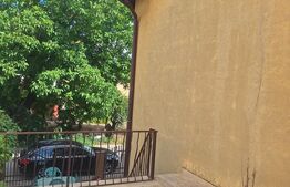 Casa de vanzare, 395 mp, zona Cotu Mic