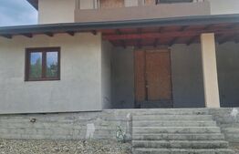 Casa de vacanta, 175 mp, Lacul Surduc