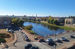 Apartament de vânzare 4 camere Central, Lugoj
