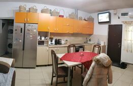 Oportunitate! Apartament de 2 camere, 51 mp, curte comuna, zona Decebal