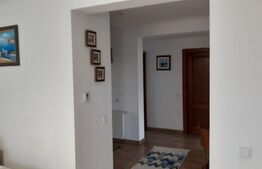 Oportunitate!!Casa de vanzare in Episcopia!!!