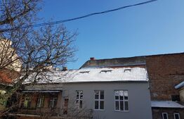 Apartament 4 camere dispus pe 3 nivele, 105 mp, zona Ultracentrala