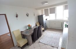 Apartament 3 camere, 69 mp, etaj 7, zona Calea Aradului