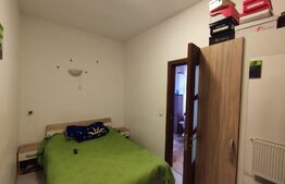 Apartament la curte comuna!Central!