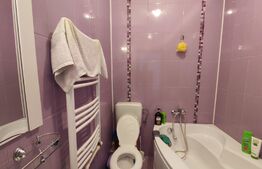 Apartament la curte comuna!Central!