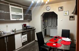 Apartament de 3 camere, decomandat, 70 mp, zona cartier Nufarul