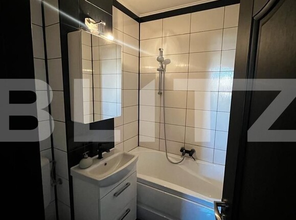 Apartament de închiriat 3 camere Rogerius - 107582AI | BLITZ Oradea | Poza8