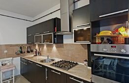 Casa de vanzare central!