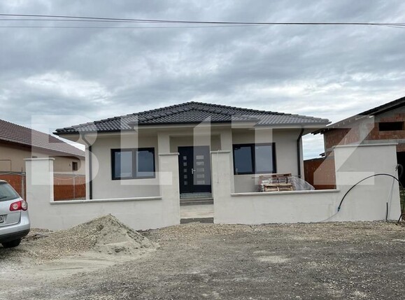 Casa de vânzare 3 camere Exterior Vest - 108242CV | BLITZ Oradea | Poza1