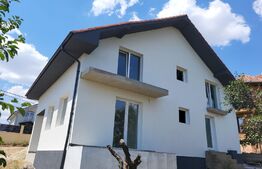 Casa DE VANZARE, 5 camere, 160 mp utili, zona Oncea