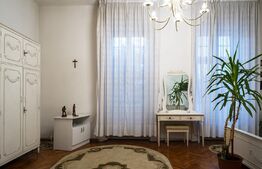 Apartament la casa, Ultracentral, 348 mp teren propriu