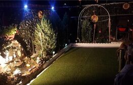 Apartament la casa DE VANZARE, 2 camere, 42mp utili, Central 