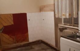 Casa la curte comuna DE VANZARE, o camera, 45mp, zona CENTRALA