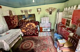 Casă la țară cu 5 camere și 1000 mp teren după Felix