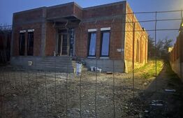 Casa 4 camere, 200mp utili, Exterior Vest 