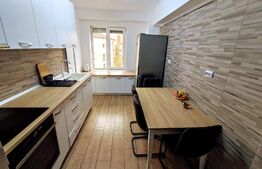Apartament DE VANZARE, 3 camere, 70mp utili, zona Decebal