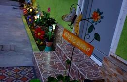 Casa 65mp, 3 camere, curte comuna, Ultracentral