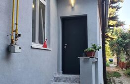 Apartament la casa, 3 camere, zona Centrala