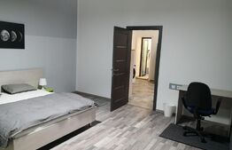 Apartament la casa, 3 camere, zona Centrala