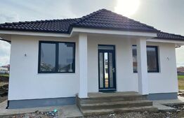 Casa noua cu 4 camere, 102 mp în Oncea