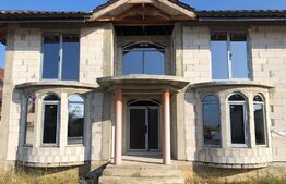 Casa NOUA, 4 camere, 223mp, zona Centura 