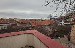 Casa de 8 camere, suprafata utila 250mp, teren de  400mp, zona Iosia