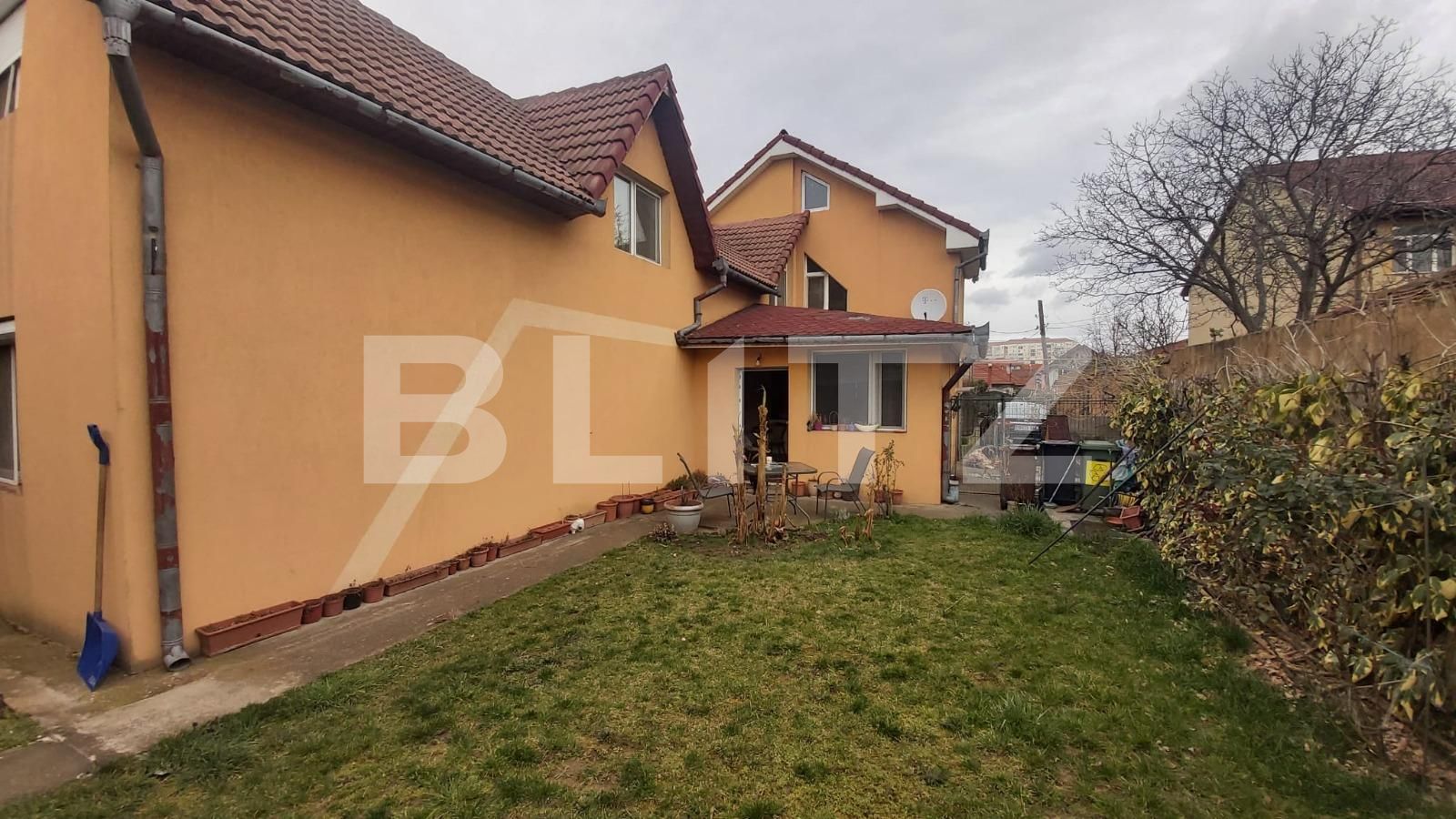 Casa de vânzare 8 camere Iosia-Nord - 110963CV | BLITZ Oradea | Poza1