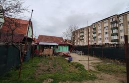 Casa demolabila in Rogerius cu teren