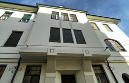 Apartament de 3 camere, decomandat, langa Primarie