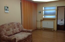 Apartament de 3 camere, 67 mp, decomandat, zona strazii Sovata