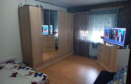 Apartament 3 camere, 65mp, decomandat, zona Decebal