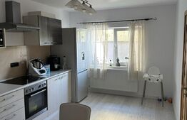 Casa superba, cu 3 dormitoare, 2 livinguri, zona 1 Mai