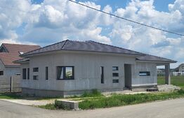 Casa familiala  Cihei 