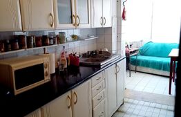 Apartament 3 camere, 78mp, loc de parcare, Magheru