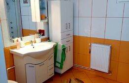 Apartament superb la casa, 3 camere, 94mp,  zona Cetatii