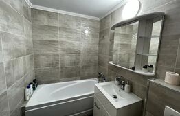 Apartament de 2 camere,decomandat, 66 mp, cartier Rogerius