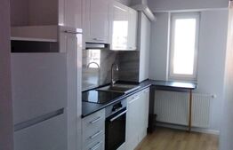 Apartament de 3 camere, decomandat, Nufarul