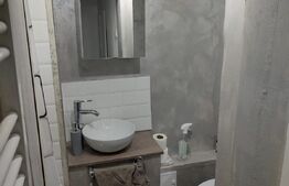 Apartament la casa, 2 camere, 60mp, zona Centrala