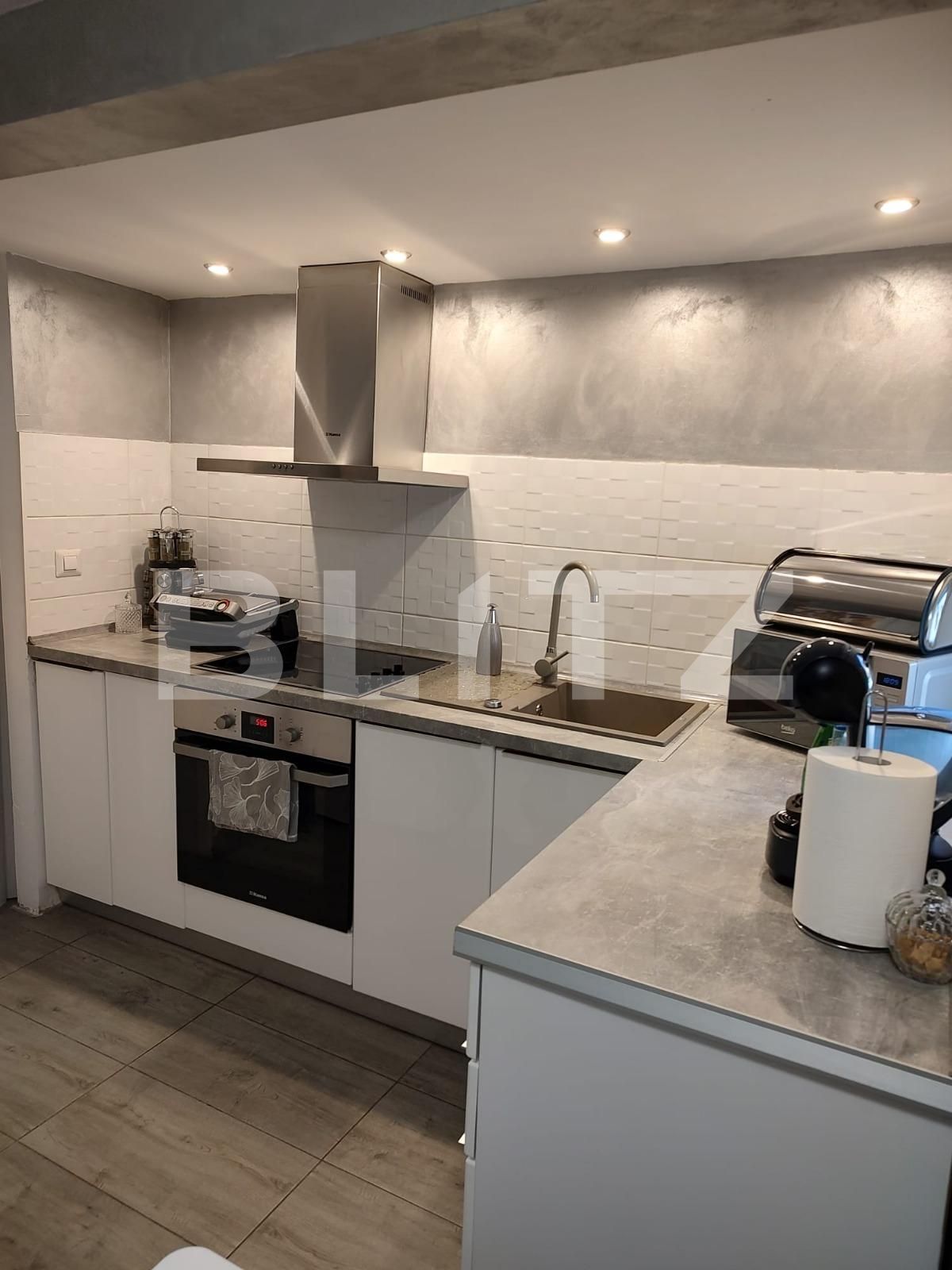 Apartament de vânzare 2 camere Ultracentral - 119883AV | BLITZ Oradea | Poza3