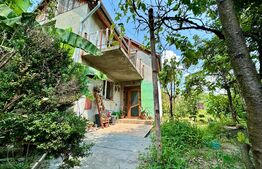 Casă în centru cu 4 cam. 148 mp utili și 750 mp teren cu vegetație