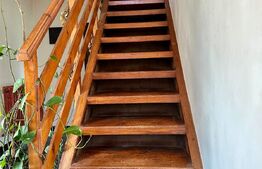 Casă în centru cu 4 cam. 148 mp utili și 750 mp teren cu vegetație