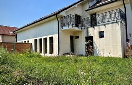 Casă semifinisată cu 4 camere, 148 mp utili, cartier Sânmartin 