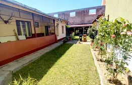 Apartament 3 camere la casa, 80mp,plus curte, loc de parcare, Rogerius