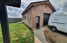 Casa mobilata cu garaj înalt/atelier, in Santandrei, 571mp teren