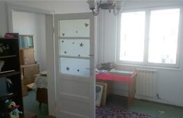 Apartament 3 camere, 40 mp, cartier Velenta