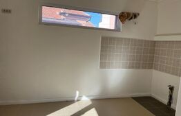 Garsoniera la curte comuna,front stradal, 17mp, Ultracentral