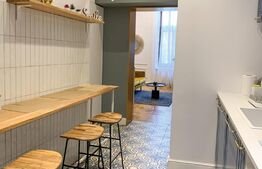 Apartament inedit, Ultracentral,in Palatul Fuchsl, mobilat,utilat!Oportunitate!