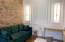 Apartament 2 camere,Ultracentral in Palatul Fuchsl, superb!