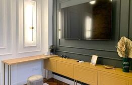 Apartament 2 camere,Ultracentral in Palatul Fuchsl, superb!